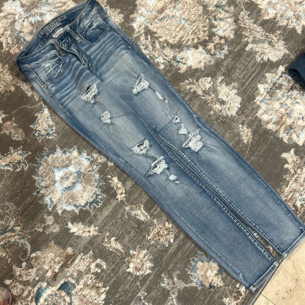 American Eagle Outfitters